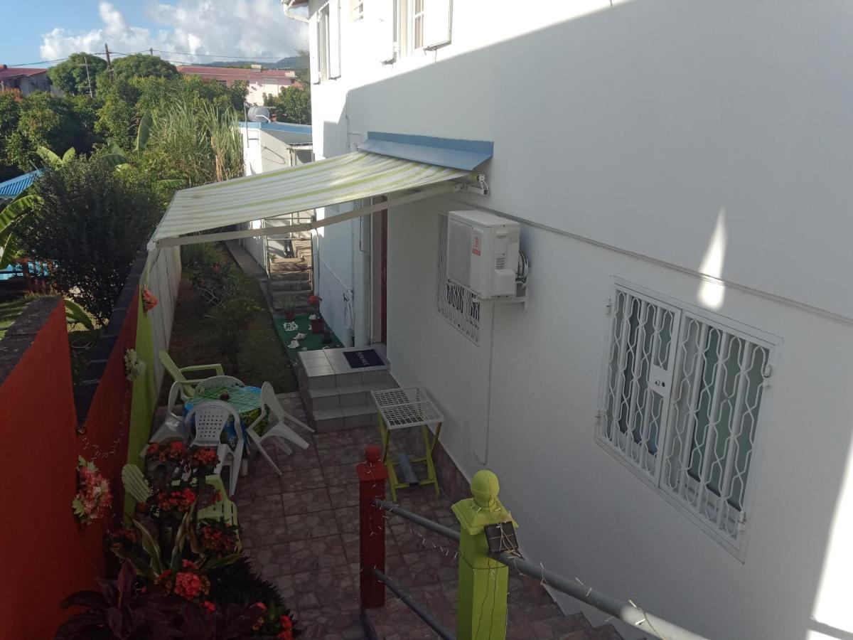 La Casa Binecha Avec Jacuzzi Vila Baillif Exterior foto
